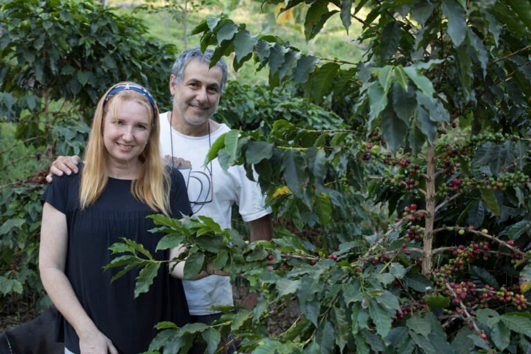 Café Campo Místico cultiva regeneração entre as montanhas de Minas Gerais